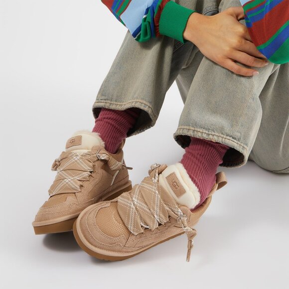 🇨🇦   UGG Women's Lowmel - Picture 1 of 7